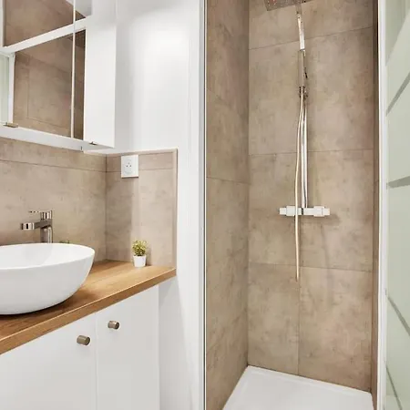 Apartment Studio Vue Mer 5 Min Du Centre Saint-Raphael (Var)